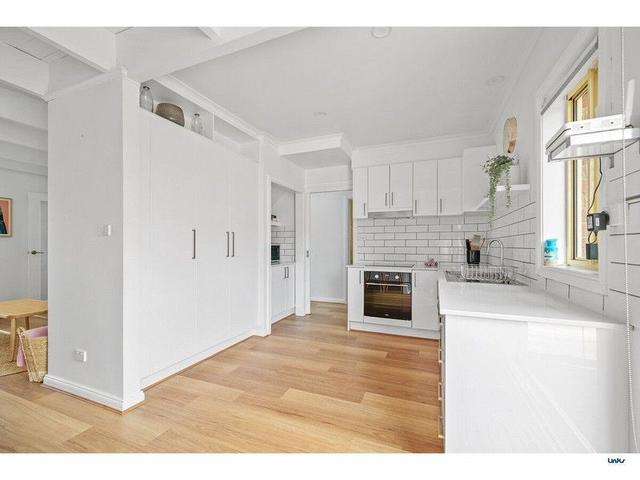 12 Foam Court, VIC 3228