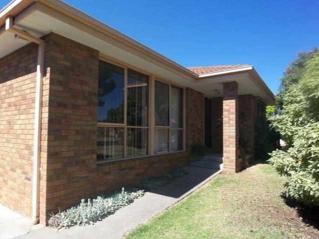 6 Nullica Court, VIC 3806