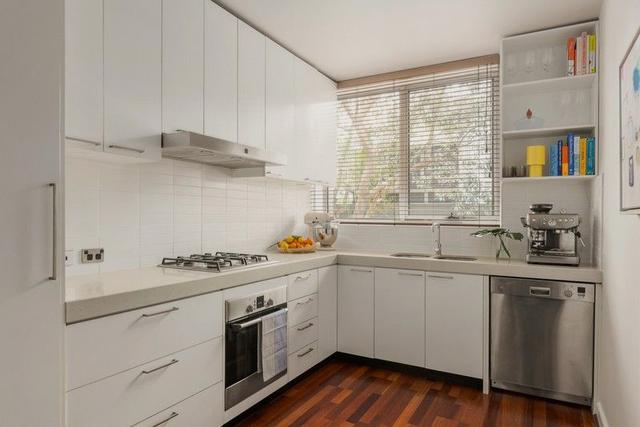 2/241 Williams Road, VIC 3141