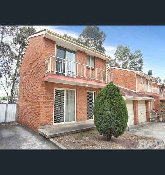 2/191-193 Targo  Road, NSW 2145