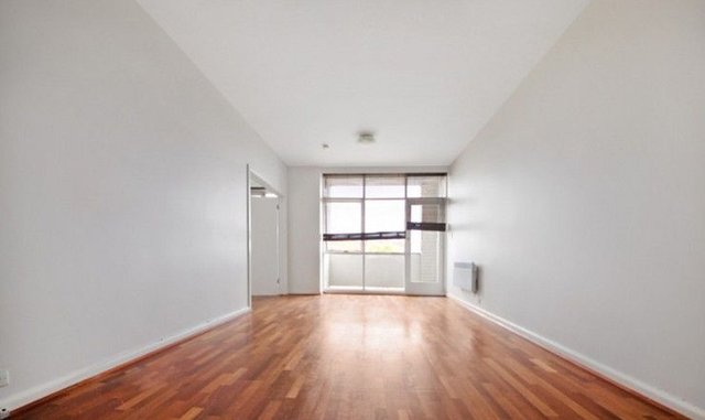 18/388 Toorak Road, VIC 3141