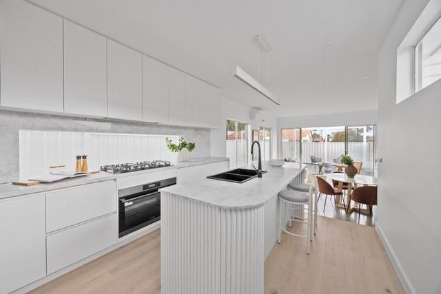 43 Murray Street, VIC 3058