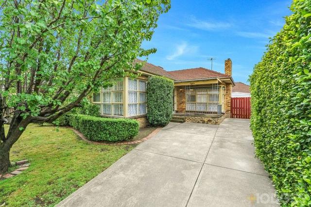 34 Wards Grove, VIC 3165