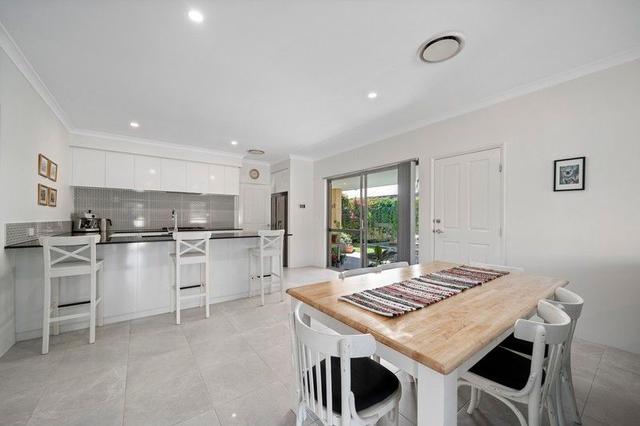 8 Veneto Court, WA 6026