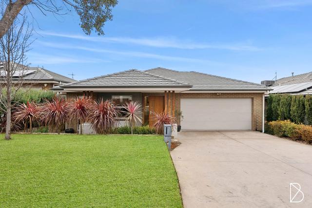 6 Garraway Crescent, NSW 2620