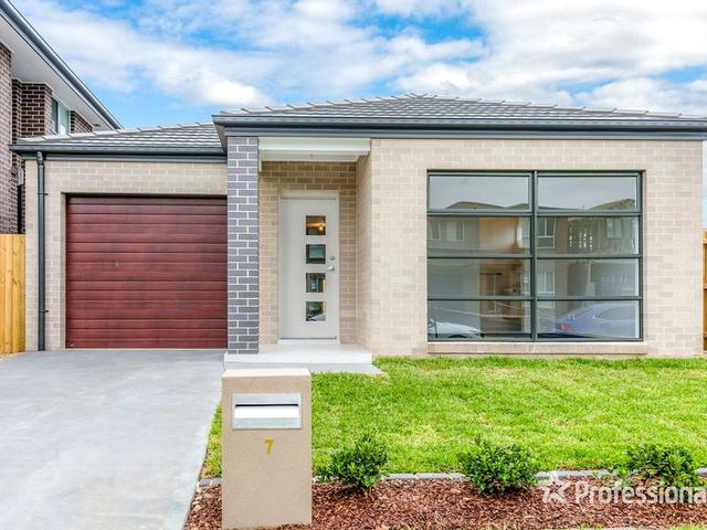 7 Aubusson Street, NSW 2765