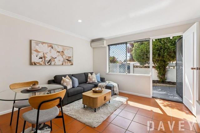 2/7 York Street, WA 6060