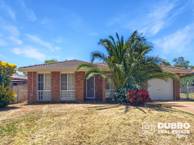 24 Hopkins Parade, NSW 2830