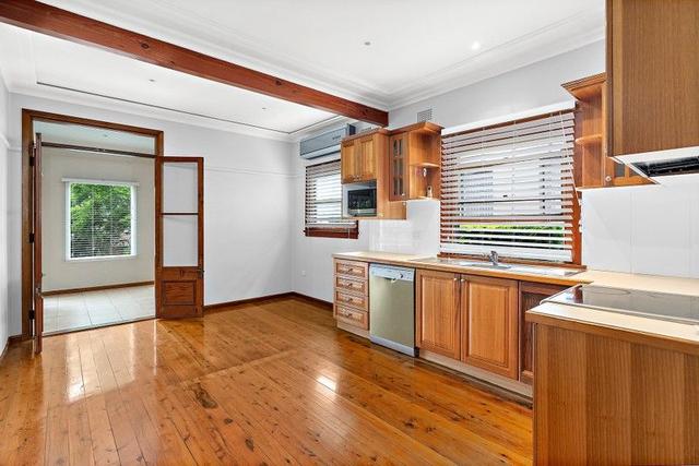 7 Homedale Crescent, NSW 2221