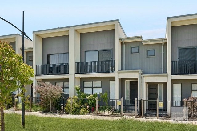 8 Stroll Lane, VIC 3336