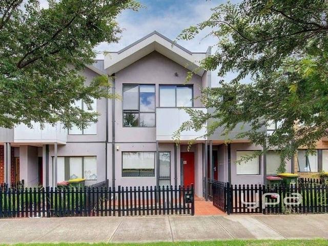 21 Huntington Drive, VIC 3064