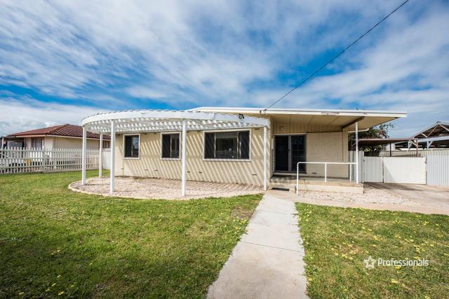 60 Strickland Street, WA 6530