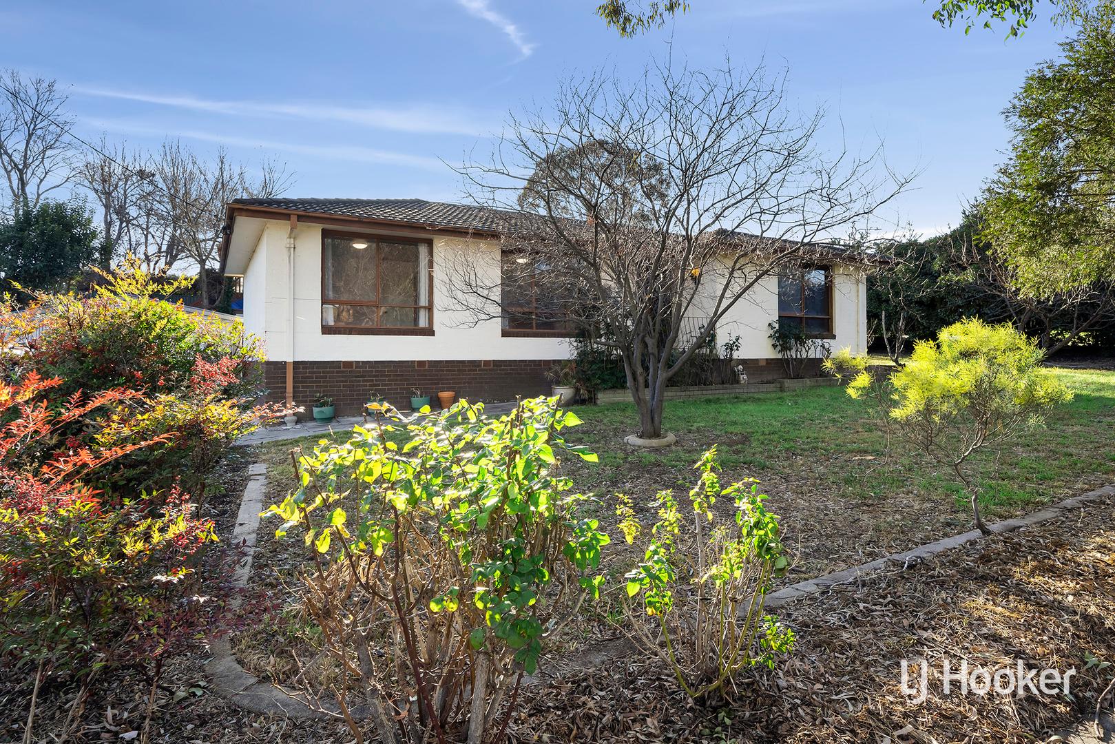 5 Chuculba Crescent, Giralang ACT 2617 | Allhomes