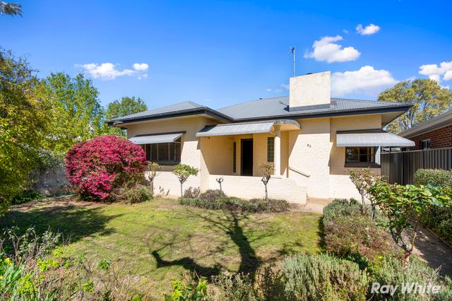 82 Railway Street, NSW 2650