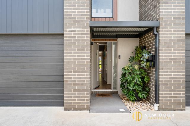 30/1 Bon Scott Crescent, ACT 2914