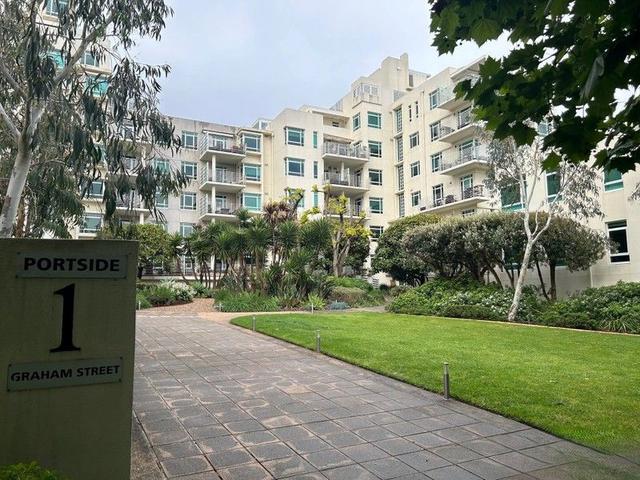 30/1 Graham Street, VIC 3207