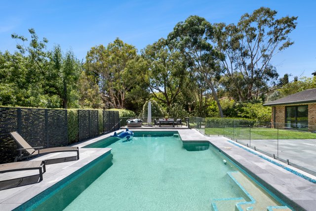 8 Bulwarra Close, ACT 2606