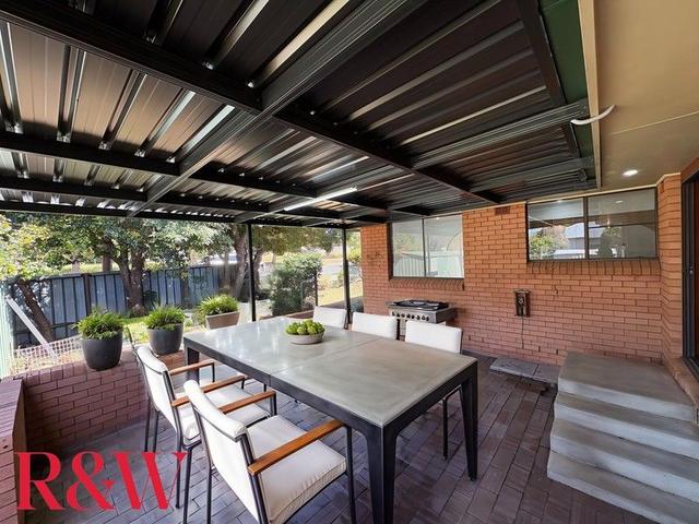 2 Windeyer Street, NSW 2572