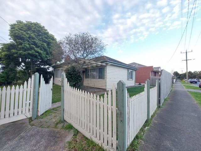 14 Ernest St, VIC 3020