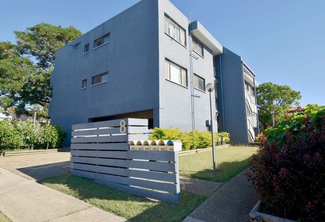 3/8 Roseberry Street, QLD 4680