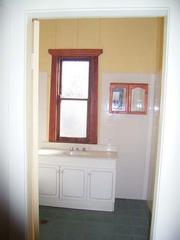 Bathroom (2006-06-19)
