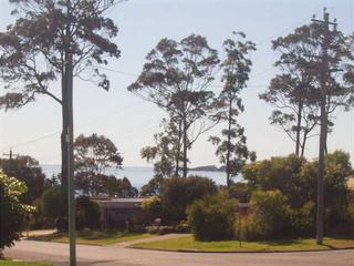 View from street (2008-04-21)