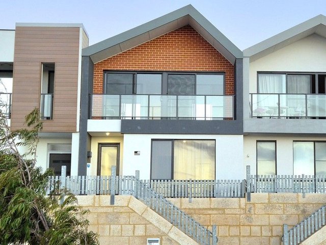 4B Leeward Ave, WA 6038