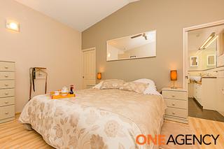 Bedroom 1 (2016-10-09)