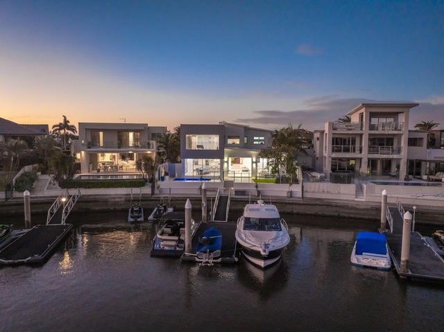 10 Regents Court, QLD 4216
