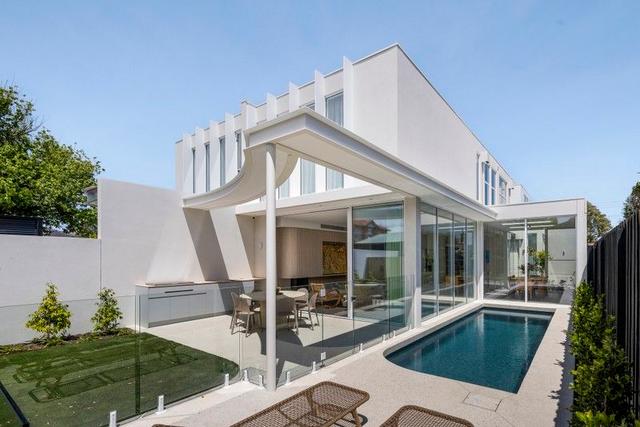 17a Cluden Street, VIC 3187