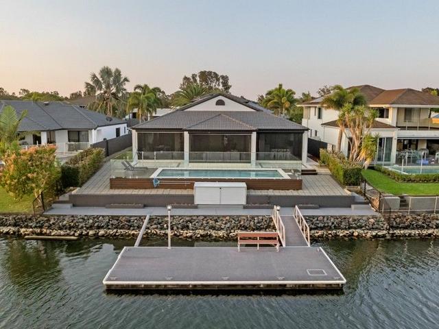 42 The Peninsula, QLD 4212