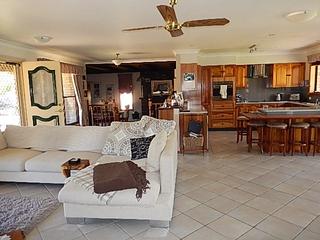 Family Room (2018-11-05)