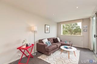 Living Area (2016-08-25)