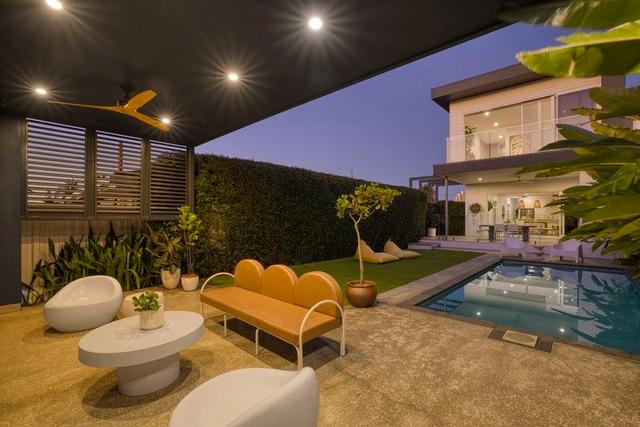 3B Andrea Avenue, QLD 4218