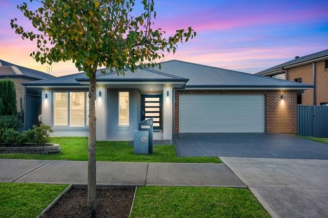 10 Randall Street, NSW 2745