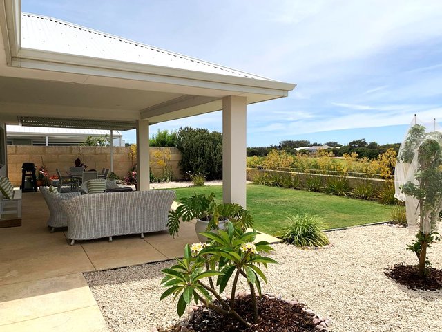 10 Sanctuary Circuit, WA 6211