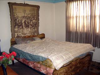 Bed 1