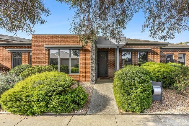 2 Shelburn Way, VIC 3226