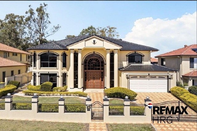 56 Poinciana Crescent, QLD 4116