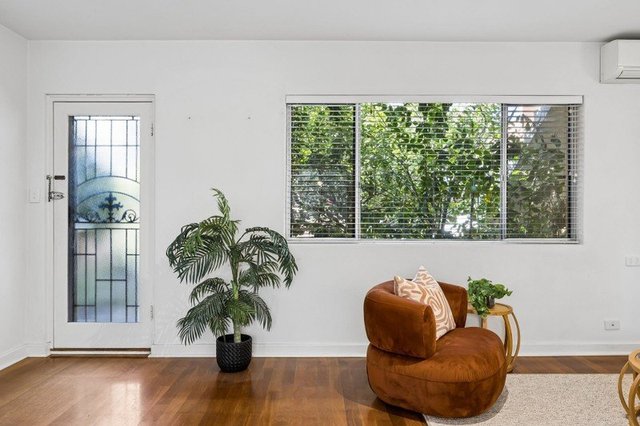 6/224 Stirling Highway, WA 6010
