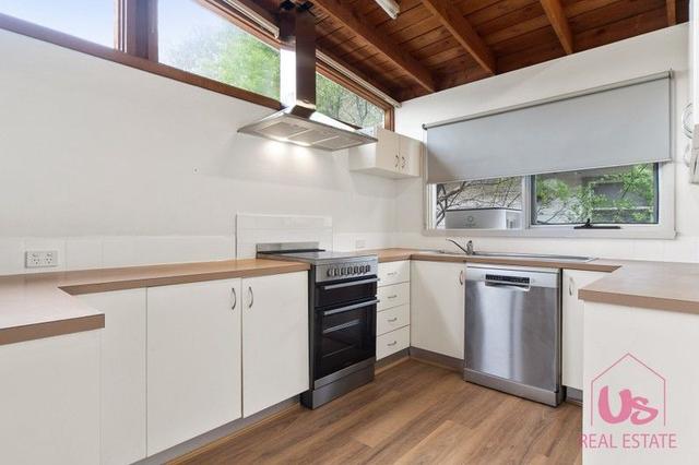 11 Idon Avenue, VIC 3199