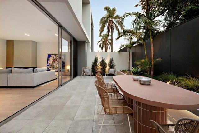 24 Grosvenor Street, VIC 3141