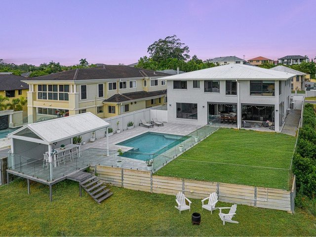 4 La Belle Court, QLD 4074