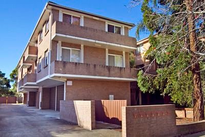 2/16 Henry Street, NSW 2150