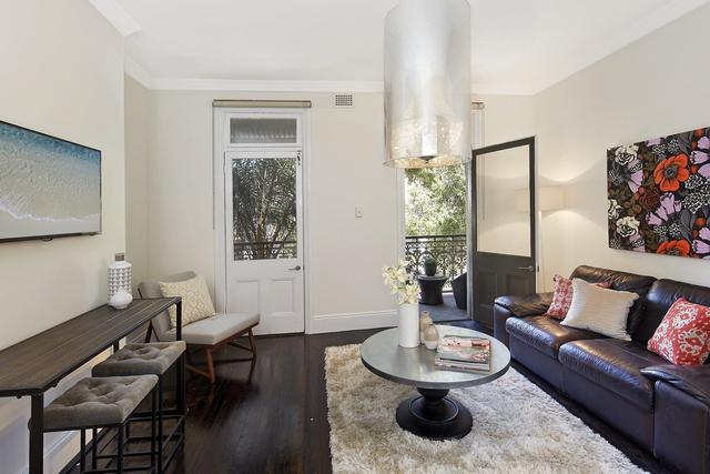 19/587-589 Riley Street, NSW 2010