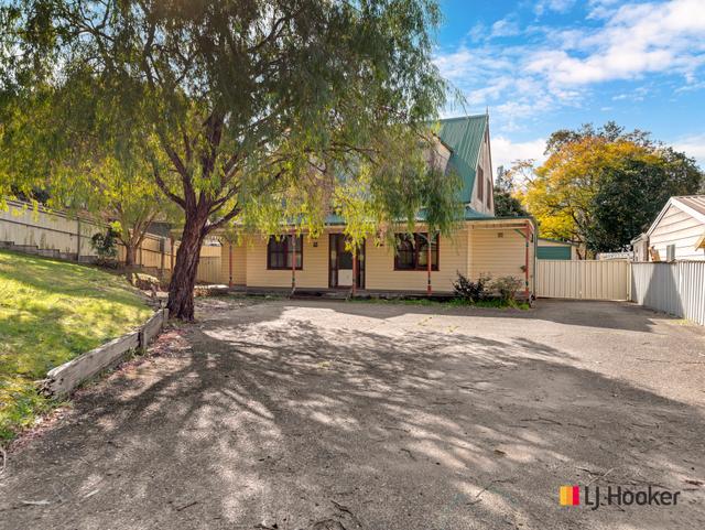 4 Karoola Crescent, NSW 2536