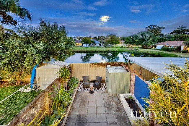15/16 Dover Road, WA 6019
