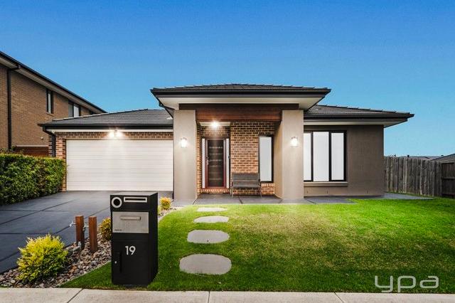 19 Buttermint Crescent, VIC 3024