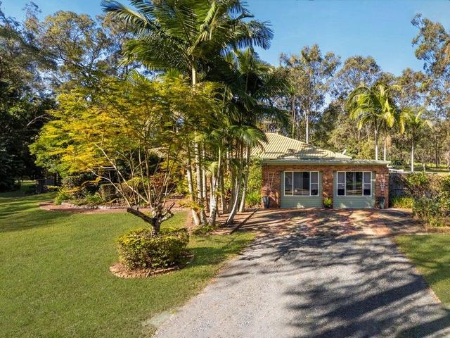 34 Lagoon Road, QLD 4130