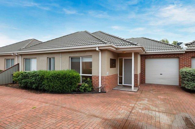 28 Balerno Circle, VIC 3043